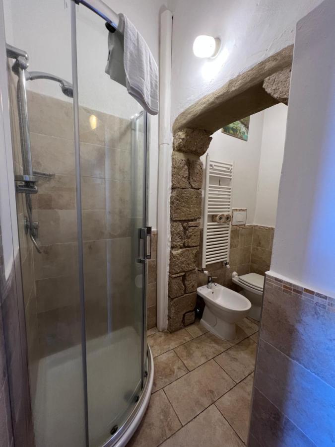 Affittacamere Licenza N.1 Presso La Magica Torre Pitigliano Exterior foto